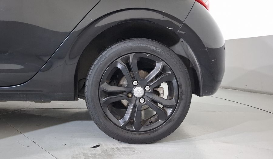 Peugeot 208 1.6 FELINE AT Hatchback 2015
