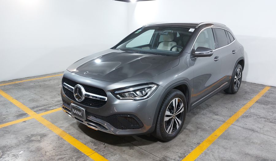 Mercedes Benz Clase Gla 1.3 200 PROGRESSIVE LINE DCT Suv 2022