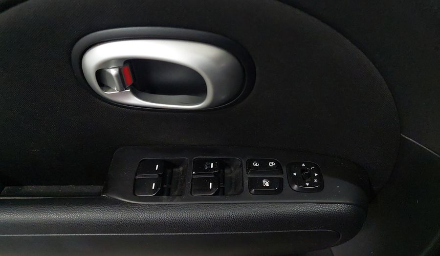 Kia Soul 1.6 LX AT Hatchback 2016