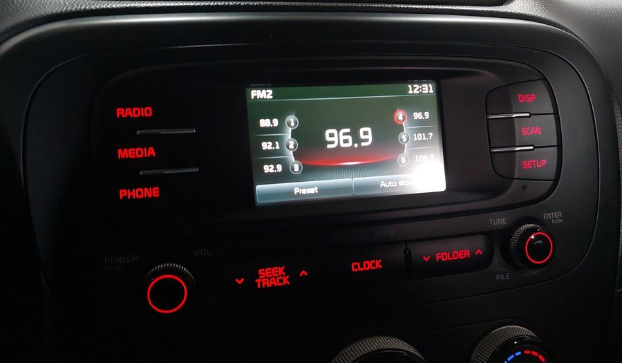 Kia Soul 1.6 LX AT Hatchback 2016