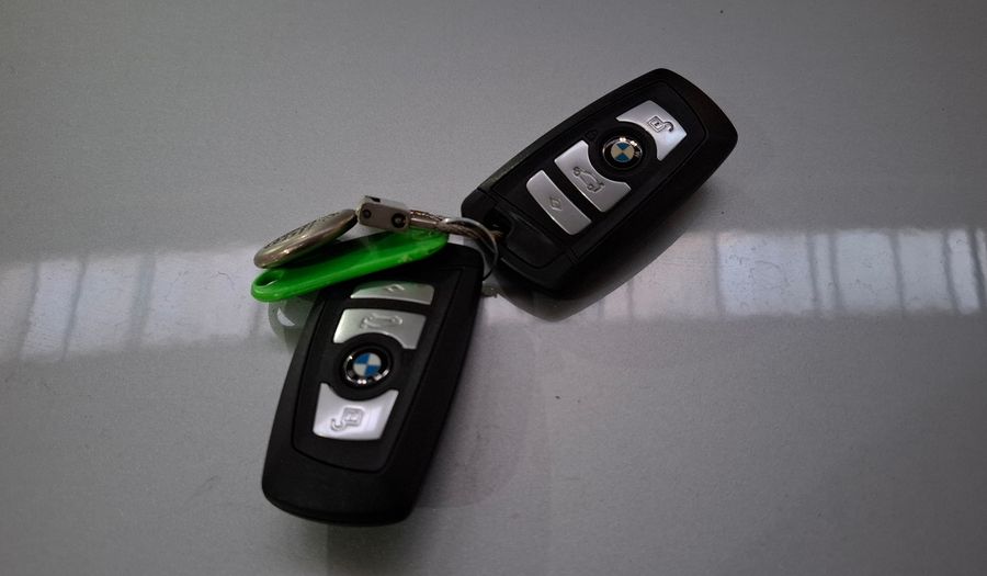Bmw Serie 5 3.0 528I EXECUTIVE AT Sedan 2011