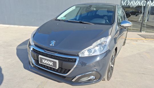 Peugeot • 208