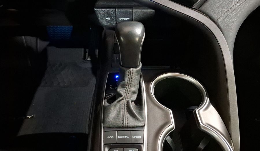 Toyota Camry 2.5 HEV XLE AUTO Sedan 2022