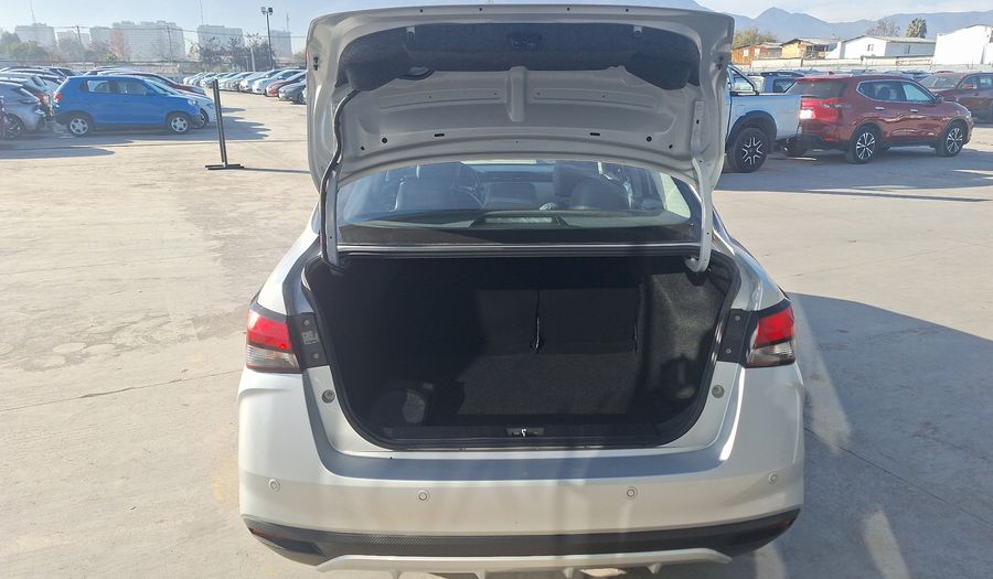 Nissan Versa 1.6 EXCLUSIVE CVT Sedan 2020