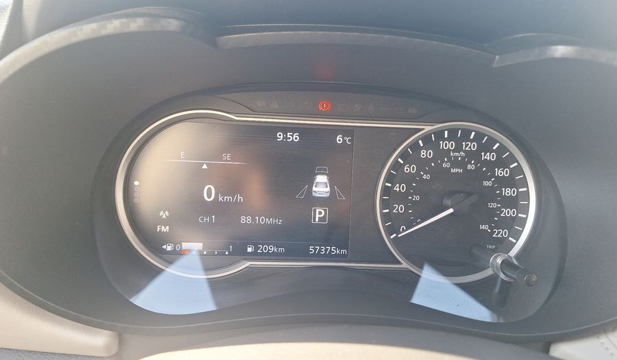 Nissan Versa 1.6 EXCLUSIVE CVT Sedan 2020