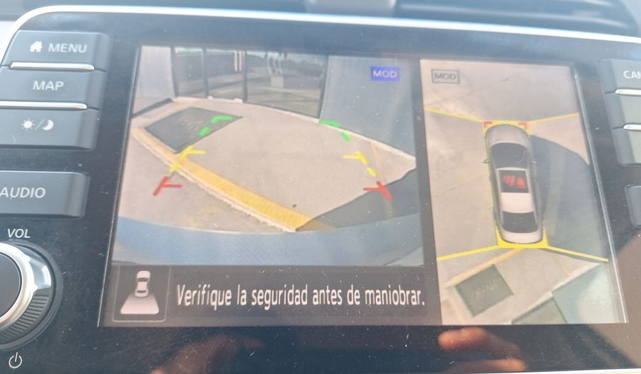 Nissan Versa 1.6 EXCLUSIVE CVT Sedan 2020