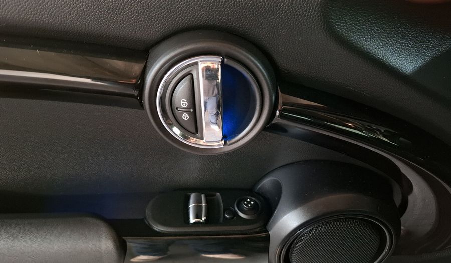 Mini Cooper 1.5 COOPER CHILI AT Hatchback 2015