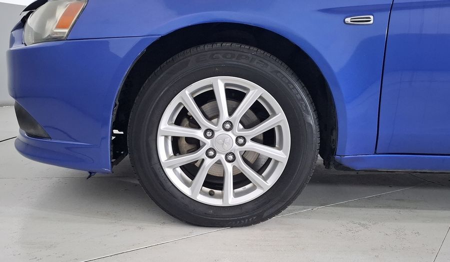 Mitsubishi Lancer 2.0 ES CVT Sedan 2015
