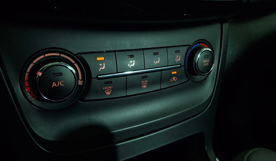 Nissan Sentra 1.8 ADVANCE CVT Sedan 2019