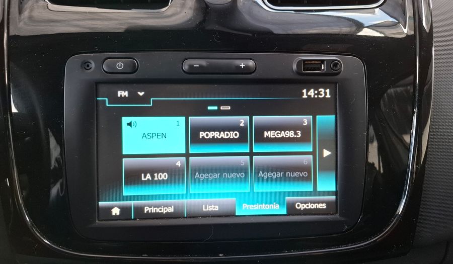 Renault Sandero Stepway 1.6 ZEN Hatchback 2022
