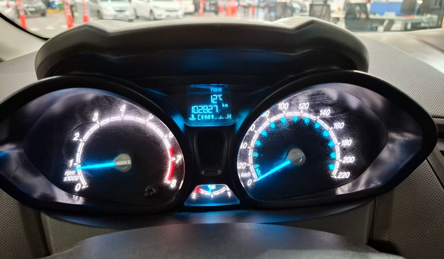 Ford Fiesta Kinetic Design 1.6 SE Hatchback 2015