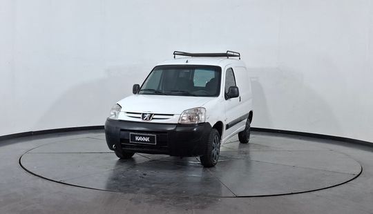 Peugeot • Partner