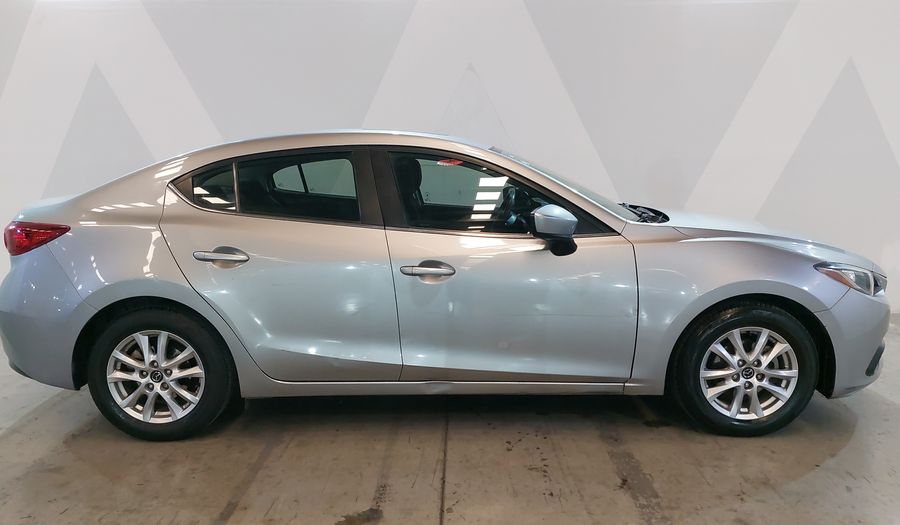 Mazda 3 2.0 SEDAN I TOURING TM Sedan 2016