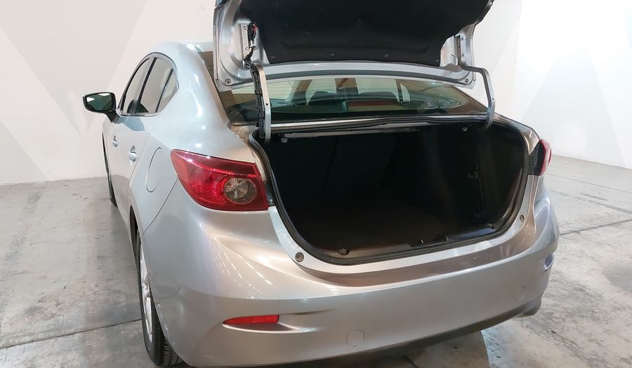 Mazda 3 2.0 SEDAN I TOURING TM Sedan 2016