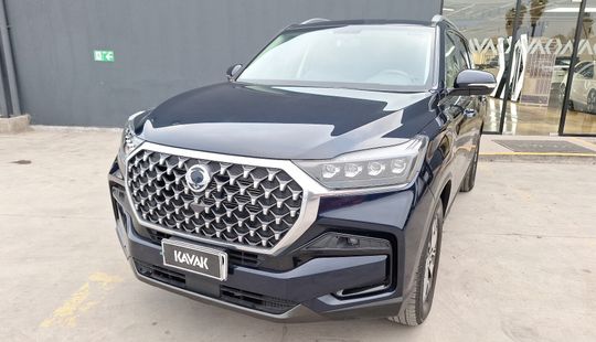 Ssangyong • Rexton
