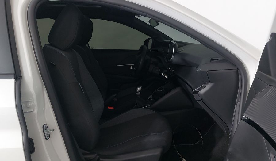 Peugeot 208 STYLE Hatchback 2024