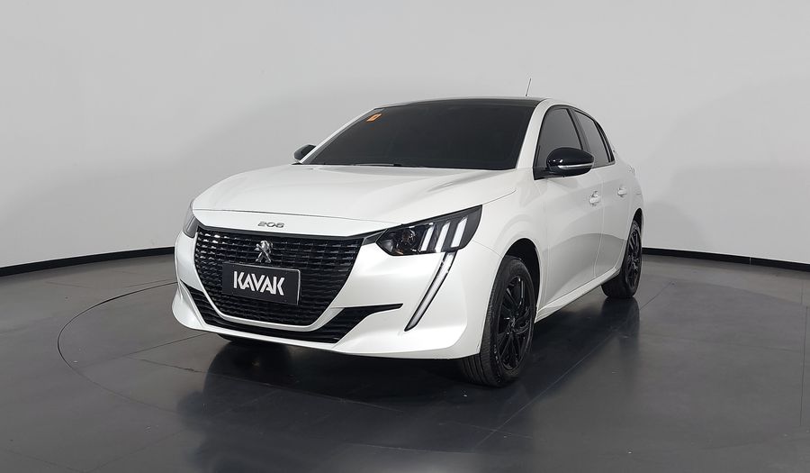 Peugeot 208 STYLE Hatchback 2024