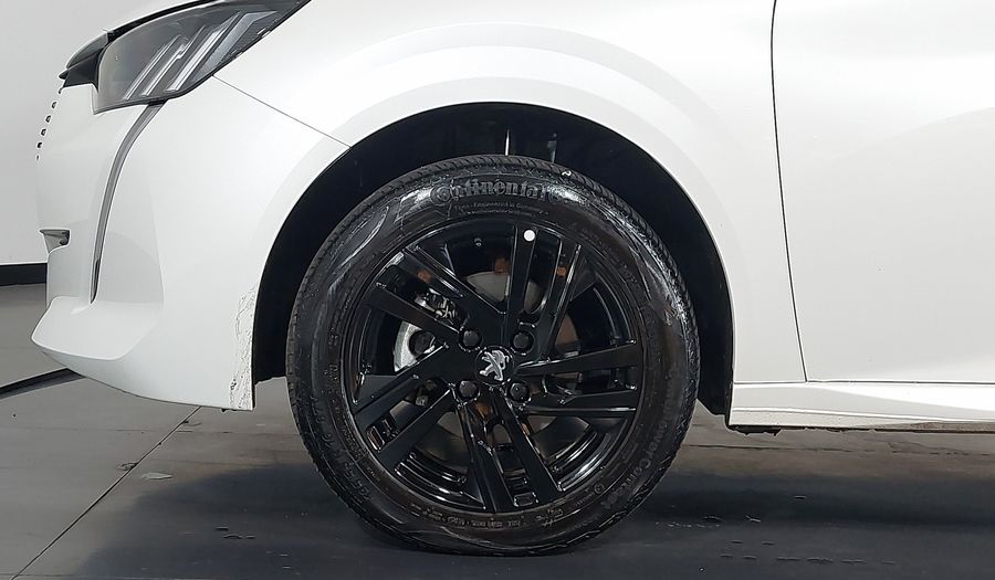 Peugeot 208 STYLE Hatchback 2024