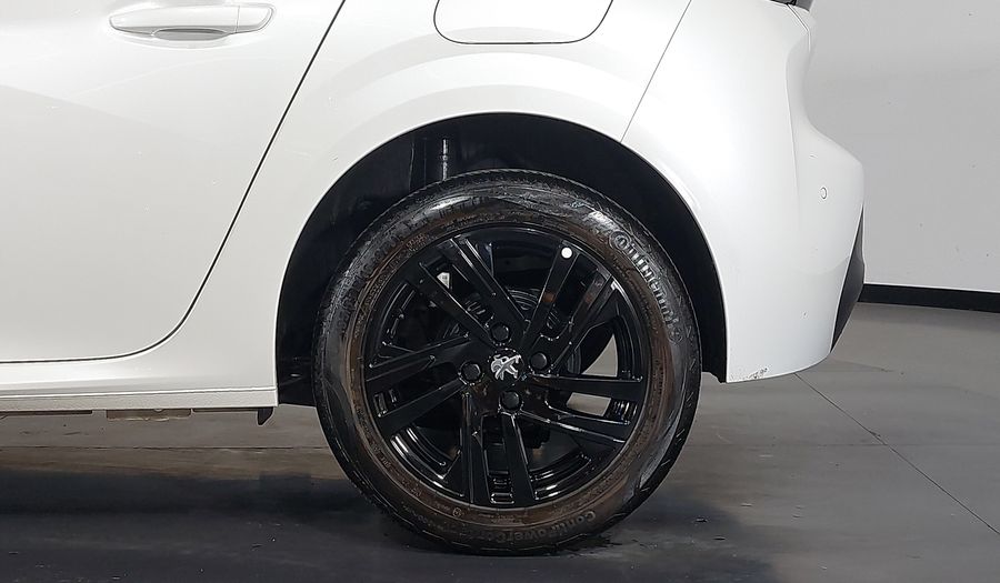 Peugeot 208 STYLE Hatchback 2024