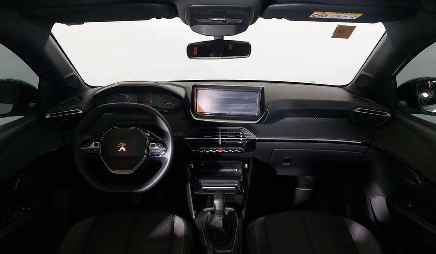 Peugeot 208 STYLE Hatchback 2024