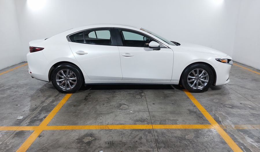 Mazda 3 2.5 I AUTO Sedan 2020