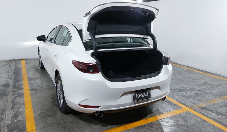 Mazda 3 2.5 I AUTO Sedan 2020