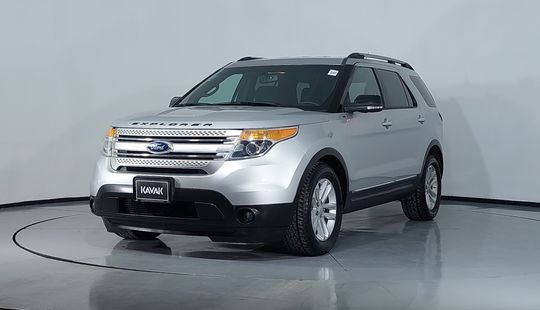 Ford • Explorer