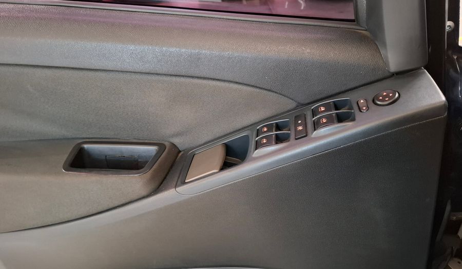 Fiat Idea 1.6 ADVENTURE 16V Minivan 2013