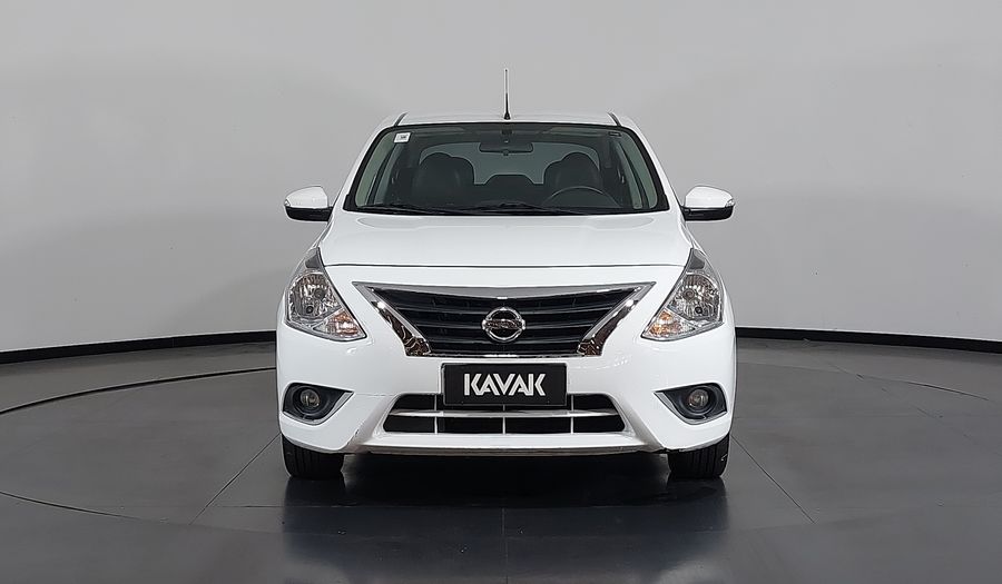 Nissan Versa SL Sedan 2018