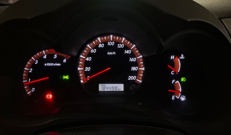 Toyota Hilux SRV 3.0 4X4 C/D TDI Pickup 2013