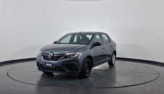 Renault • Logan