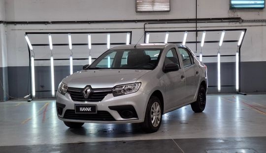 Renault • Logan