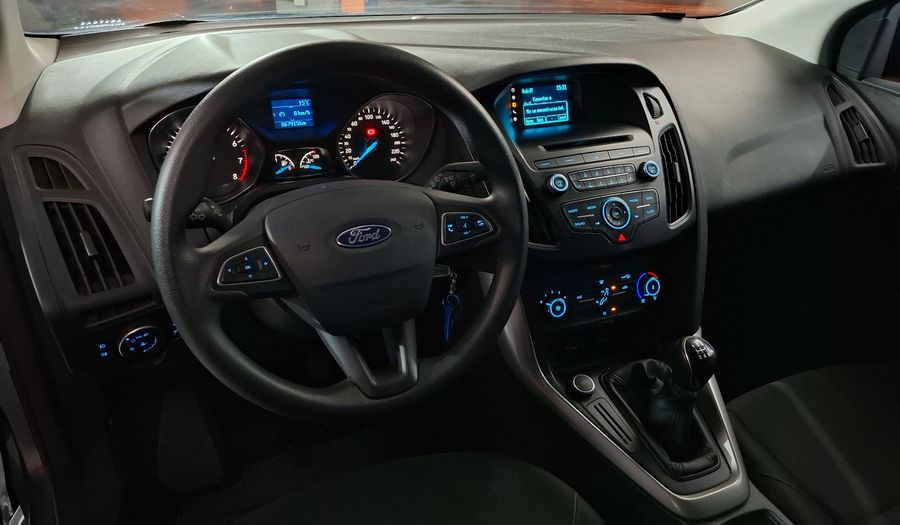 Ford Focus Iii 1.6 S Hatchback 2017