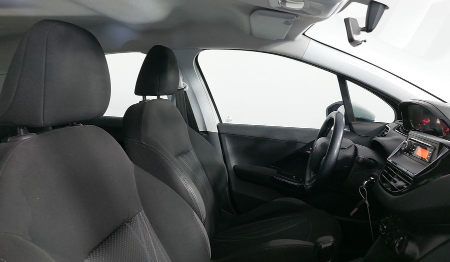 Peugeot 208 1.6 ACTIVE MT Hatchback 2014