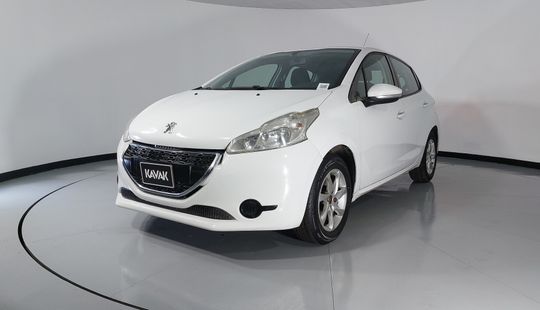 Peugeot • 208