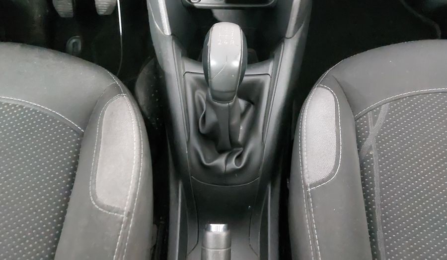 Peugeot 208 1.6 ACTIVE MT Hatchback 2014