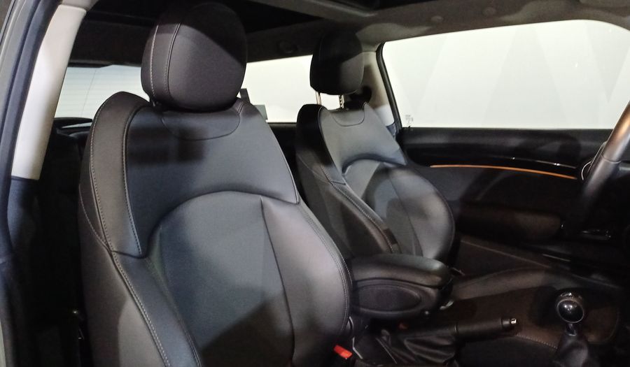 Mini Cooper S 2.0 COOPER CLASSIC Hatchback 2022