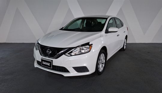 Nissan • Sentra