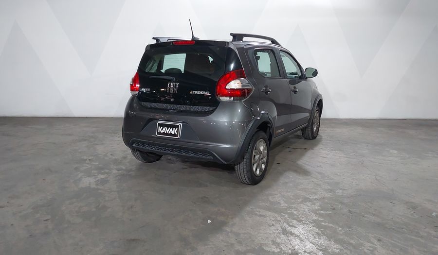Fiat Mobi 1.0 TREKKING Hatchback 2021