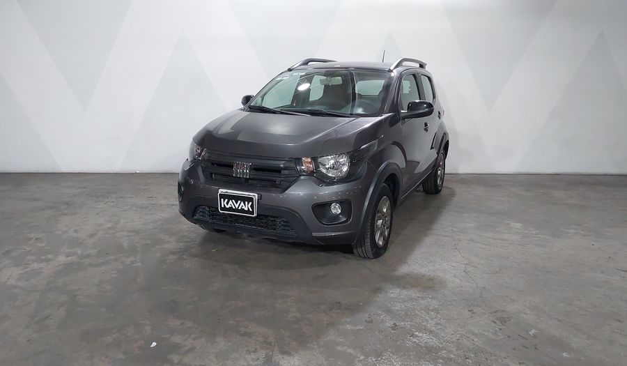 Fiat Mobi 1.0 TREKKING Hatchback 2021