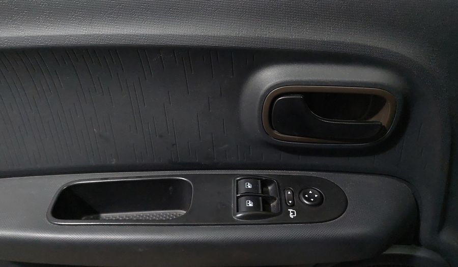 Fiat Mobi 1.0 TREKKING Hatchback 2021