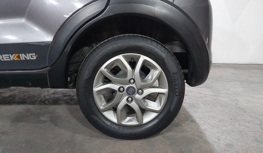 Fiat Mobi 1.0 TREKKING Hatchback 2021