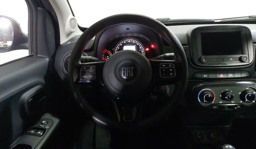 Fiat Mobi 1.0 TREKKING Hatchback 2021