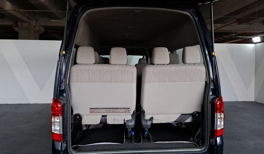 Nissan Nv350 Urvan 2.5 15 PASAJEROS AMPLIA A/A PAQ SEG Van 2021