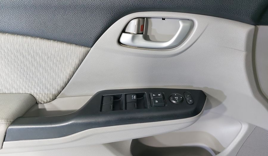 Honda Civic 1.8 LX AT 4DRS Sedan 2015