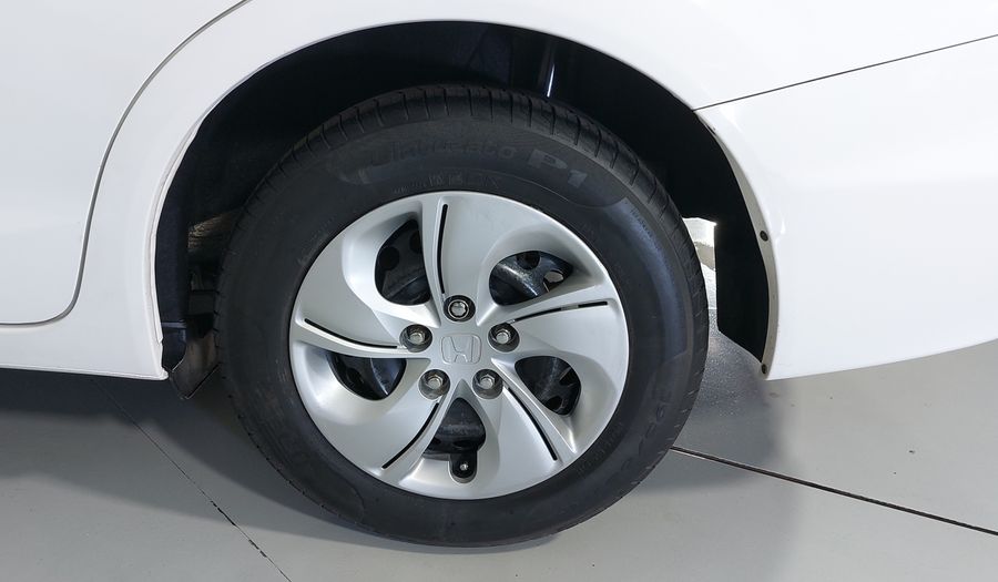 Honda Civic 1.8 LX AT 4DRS Sedan 2015