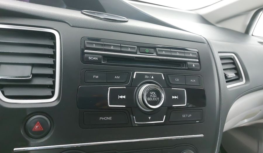 Honda Civic 1.8 LX AT 4DRS Sedan 2015