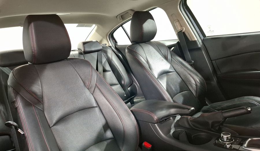 Mazda 3 2.5 SEDÁN S GRAND TOURING TA Sedan 2016