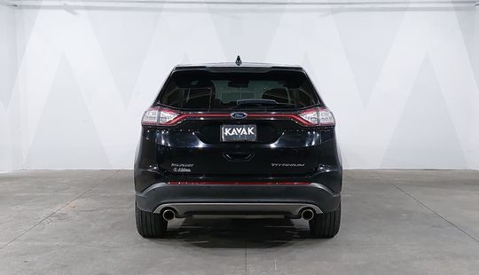 Ford • Edge