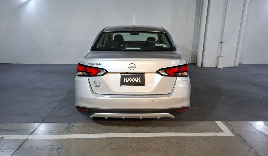 Nissan Versa 1.6 ADVANCE CVT Sedan 2024